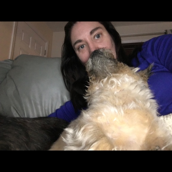 Meet your Posher, Cheryl - Picture 5 of 5